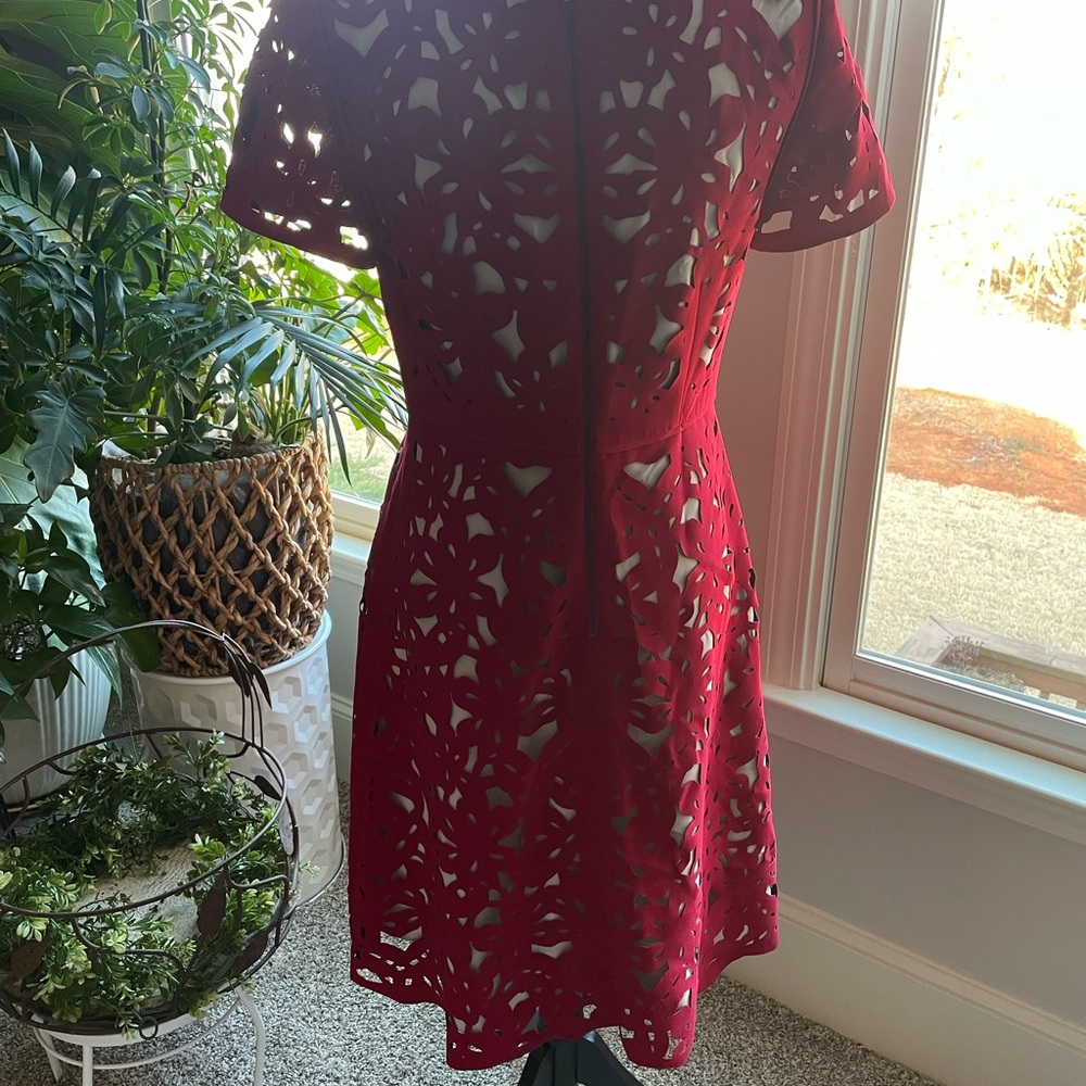 Moulinette Soeurs Laser-Cut Red Fit & Flare dress in SZ 6 in gently used cond - Picture 7 of 10
